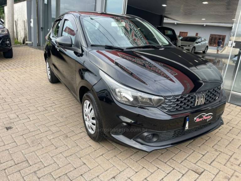 FIAT - ARGO - 2021/2021 - Preta - Sob Consulta