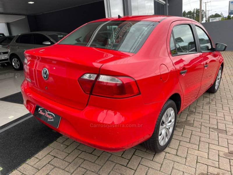 VOLKSWAGEN - VOYAGE - 2021/2021 - Vermelha - Sob Consulta