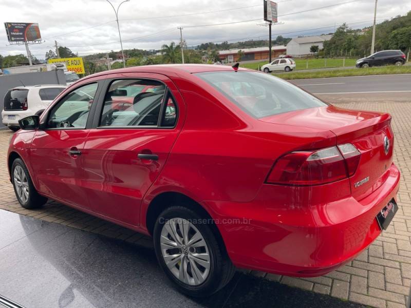 VOLKSWAGEN - VOYAGE - 2021/2021 - Vermelha - Sob Consulta