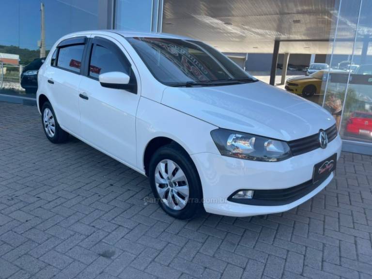 VOLKSWAGEN - GOL - 2013/2014 - Branca - Sob Consulta
