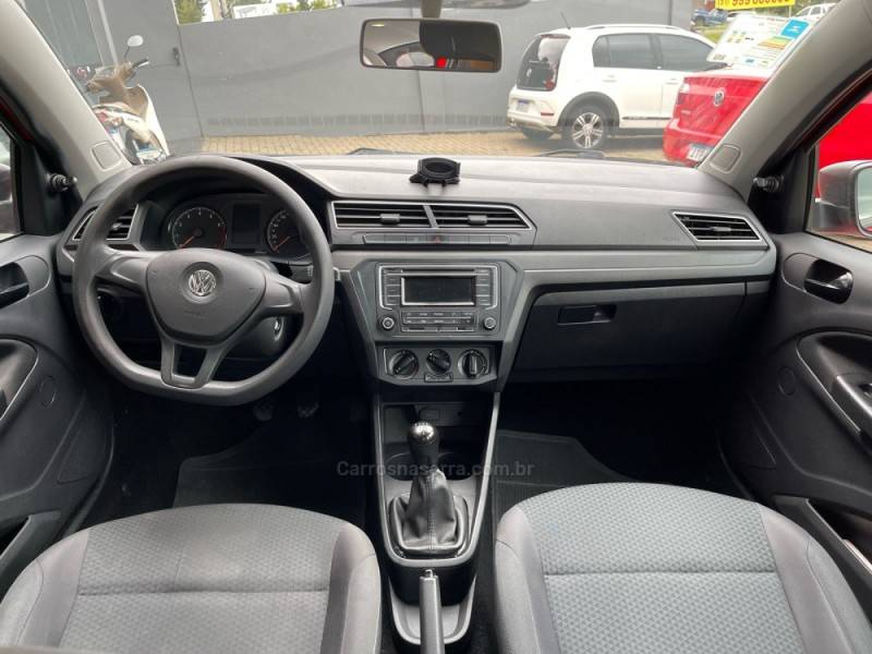 VOLKSWAGEN - VOYAGE - 2021/2021 - Vermelha - Sob Consulta