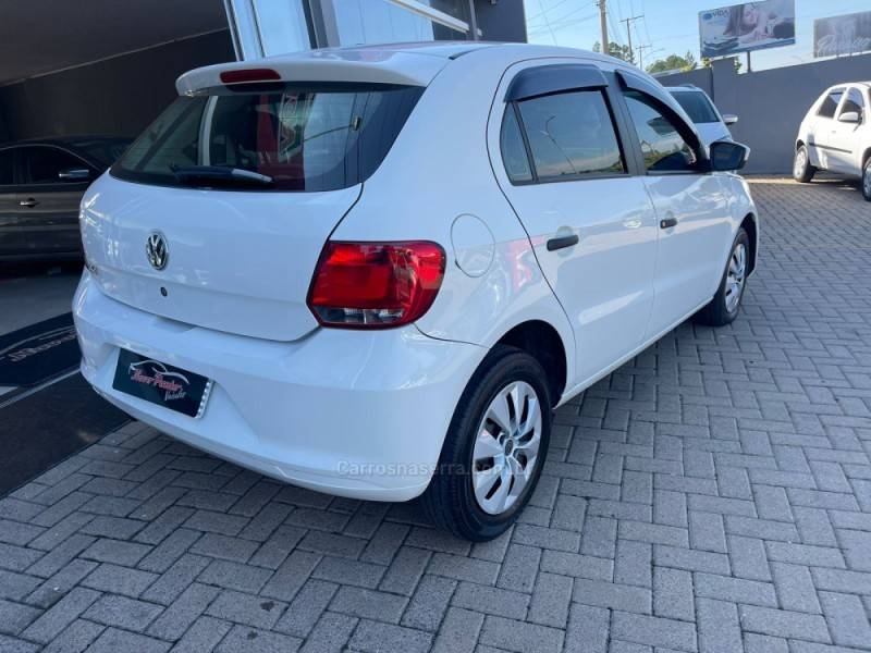 VOLKSWAGEN - GOL - 2013/2014 - Branca - Sob Consulta