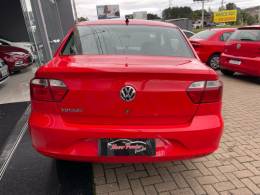 VOLKSWAGEN - VOYAGE - 2021/2021 - Vermelha - Sob Consulta